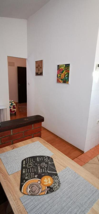Apartmani Marija Kolan Exterior foto